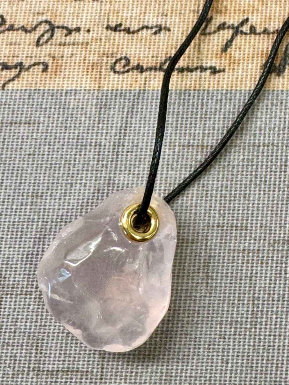 New Natural Pink Rose Quartz Crystal Gemstone Cord Pendant Necklace
